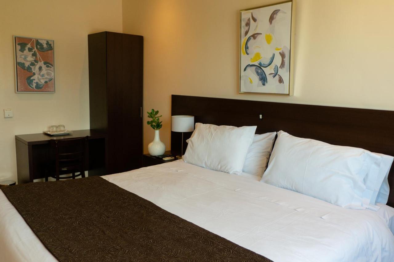 Hotel Plaza Cienfuegos Talca  Bagian luar foto