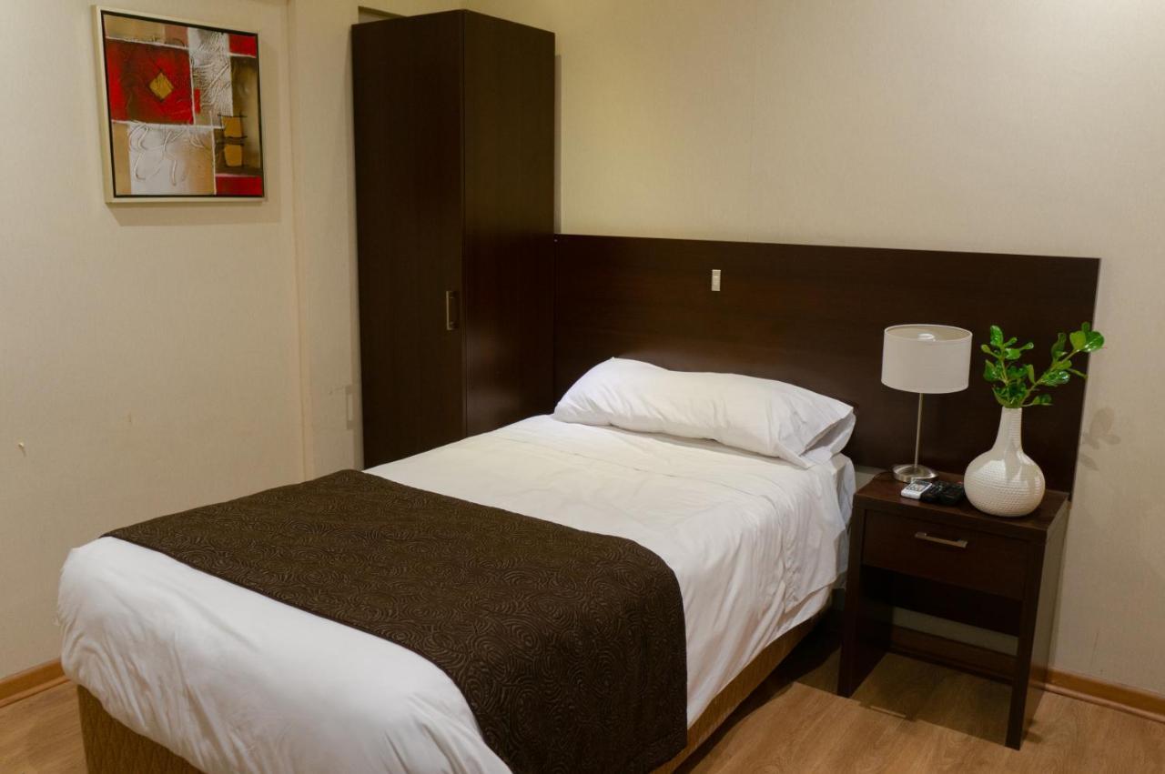 Hotel Plaza Cienfuegos Talca  Bagian luar foto