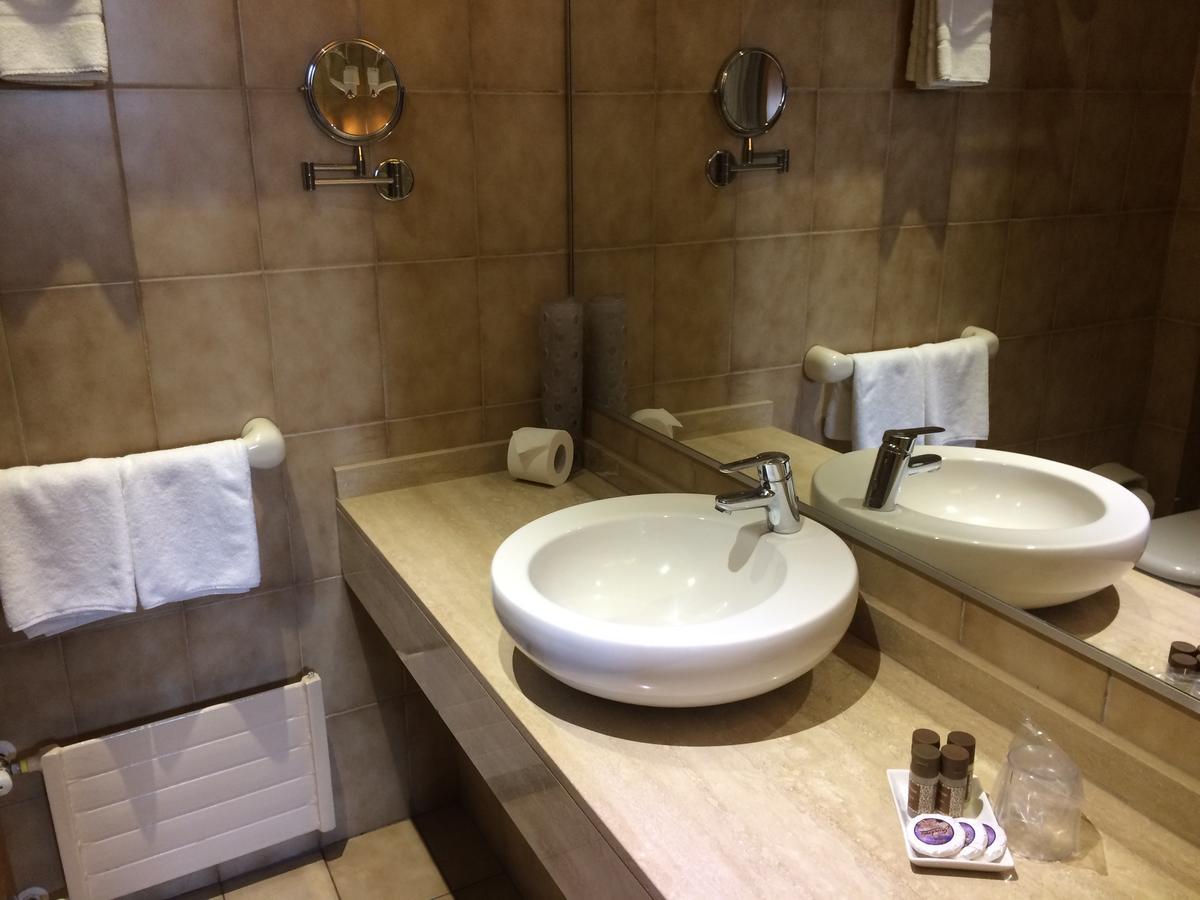 Hotel Plaza Cienfuegos Talca  Bagian luar foto